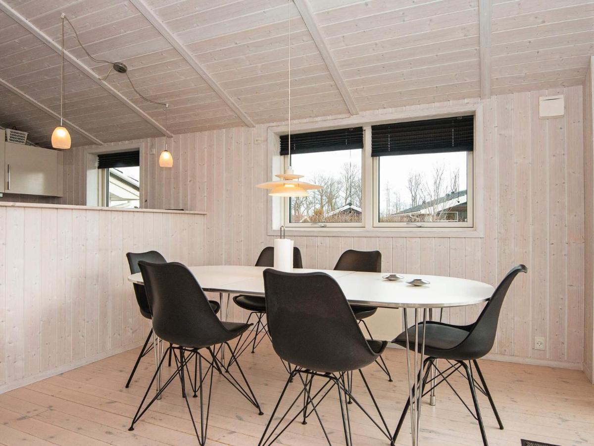 Three-Bedroom Holiday home in Juelsminde 18 Sonderby  Buitenkant foto