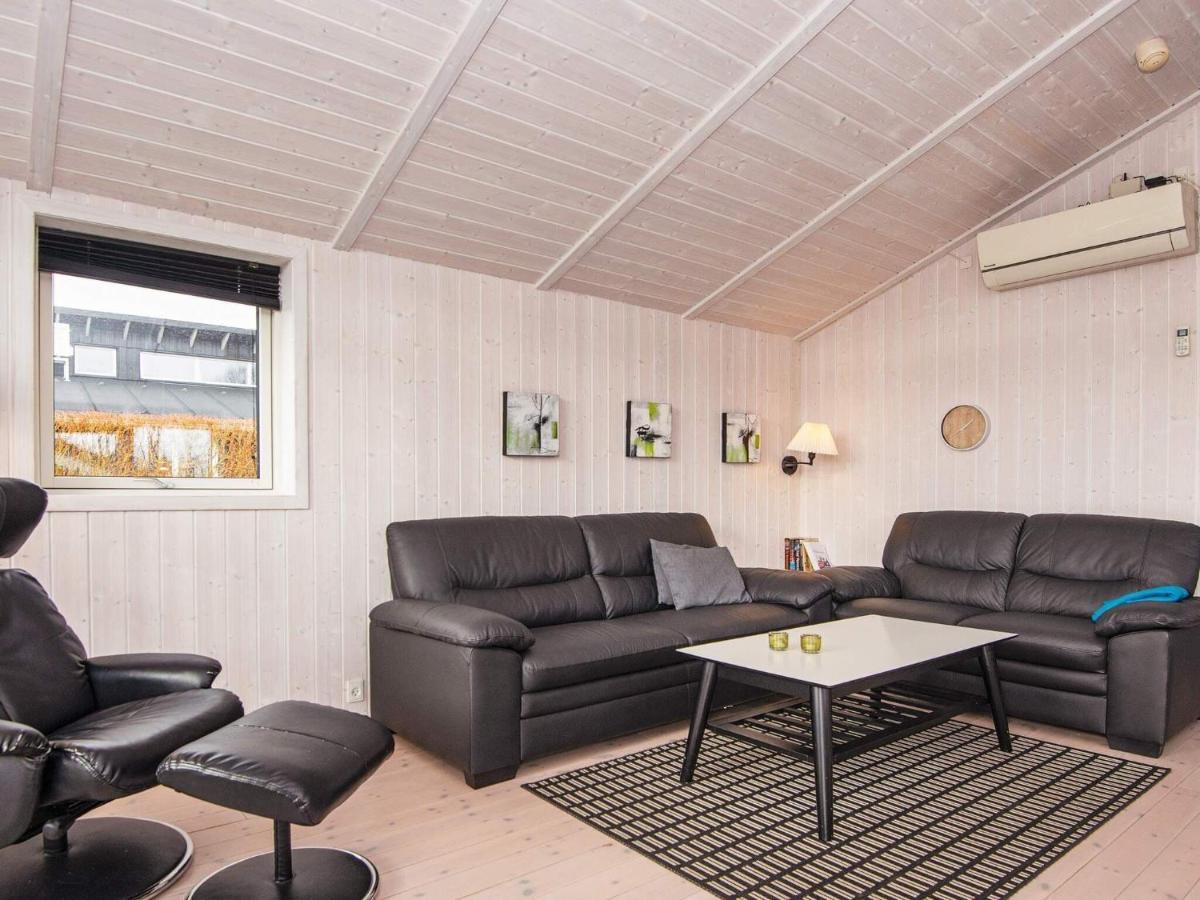 Three-Bedroom Holiday home in Juelsminde 18 Sonderby  Buitenkant foto